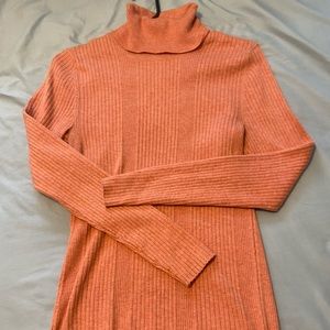 Loft Turtle Neck Sweater 🐢